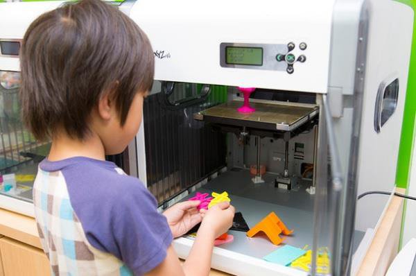 3d打印技術(shù)前景好 連東京小學(xué)生都開(kāi)始上3D打印教育培訓(xùn)課程了