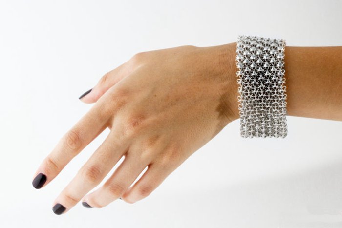 打破傳統(tǒng) 私人定制3D打印貴金屬首飾已被奧地利珠寶商 打破傳統(tǒng) 私人定制3D打印貴金屬首飾已被奧地利珠寶商