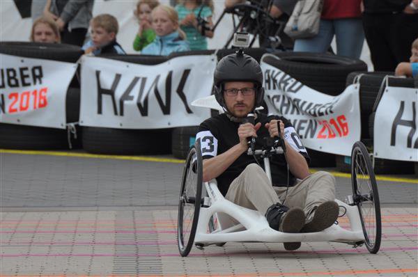 連比賽都用上3D打印了 德國大學生賽車設備融入3D打印技術 連比賽都用上3D打印了 德國大學生賽車設備融入3D打印技術