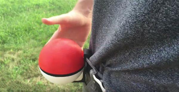 3D打印的Pokédex USB充電器 3D打印的Pokédex USB充電器