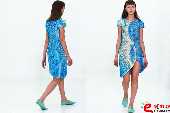 threeASFOUR在紐約時裝周盡情展示無孔不入的3D打印技術設計服裝特點