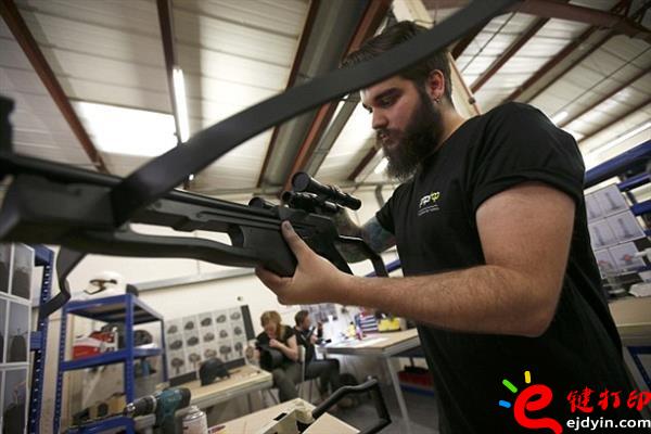 星際迷航中的3D打印道具,3D打印技術新應用之3d打印電影影視道具_有哪些優缺點 星際迷航中的3D打印道具,3D打印技術新應用之3d打印電影影視道具_有哪些優缺點